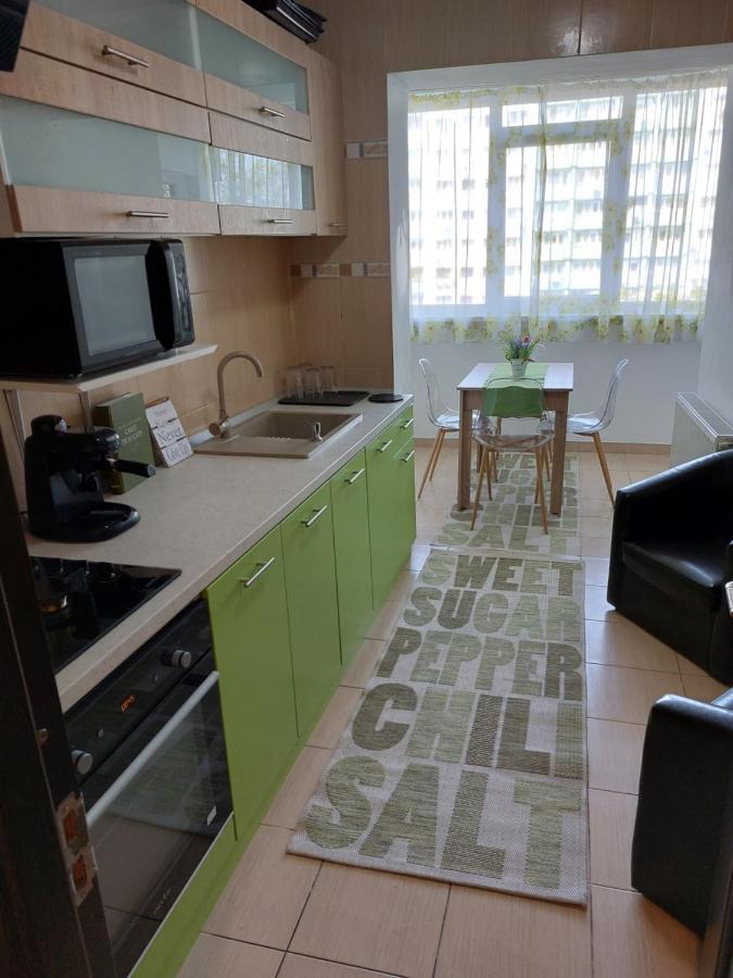 Apartament Central Renovat 3 Camere Bükreş Dış mekan fotoğraf