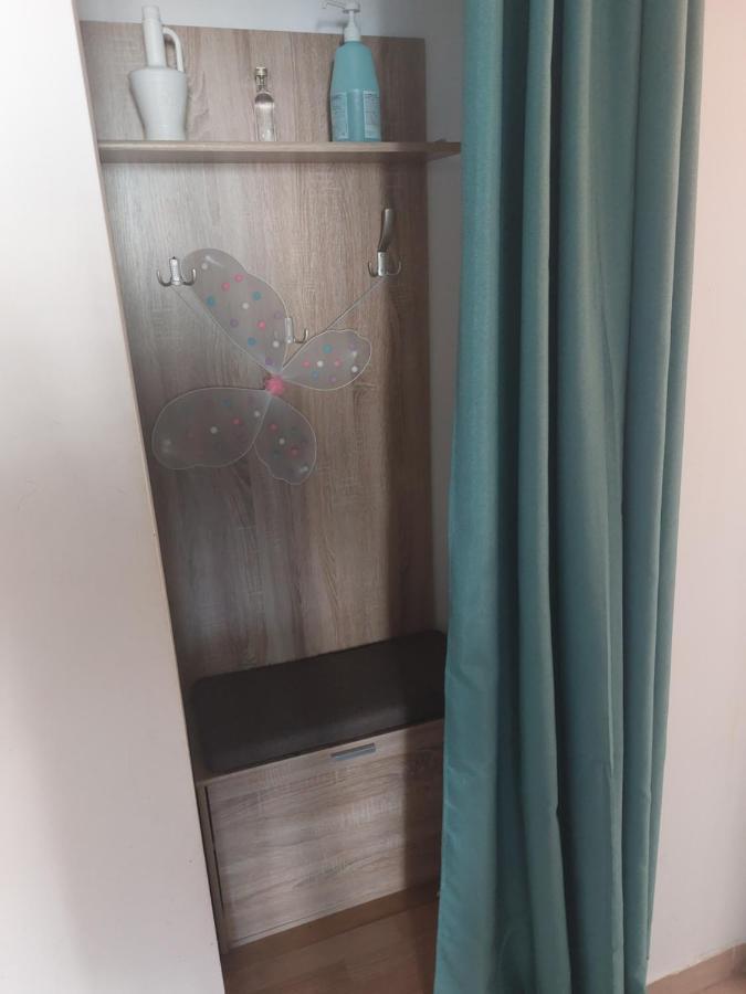 Apartament Central Renovat 3 Camere Bükreş Dış mekan fotoğraf